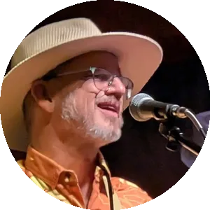 Mike Herret - bass and vocals, Tumbleweed Island West Seattle ukulele trio